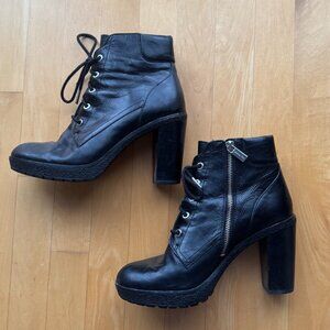 Michael Kors Black Leather Lace Up Heeled Ankle Bootie Size 8.5